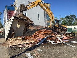 543-simpson-demo-img-03