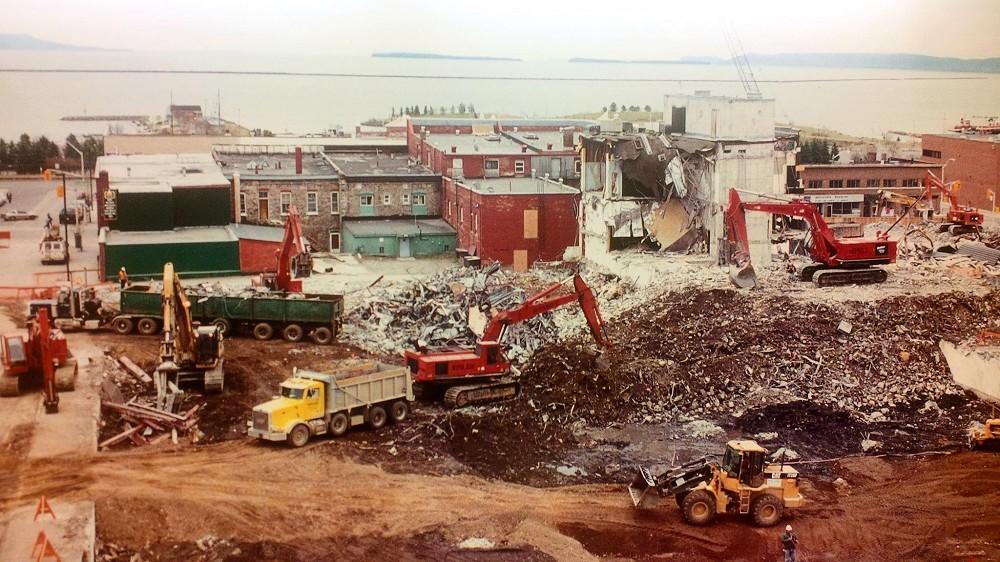 Keskus Mall Demolition 1999